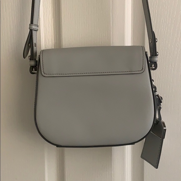 Marc Jacobs Mini Leather Crossbody in light grey - Picture 4 of 4